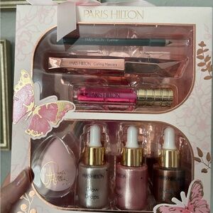 Paris Hilton 7 Pc Ultimate Makeup Collection - Pink and Gold